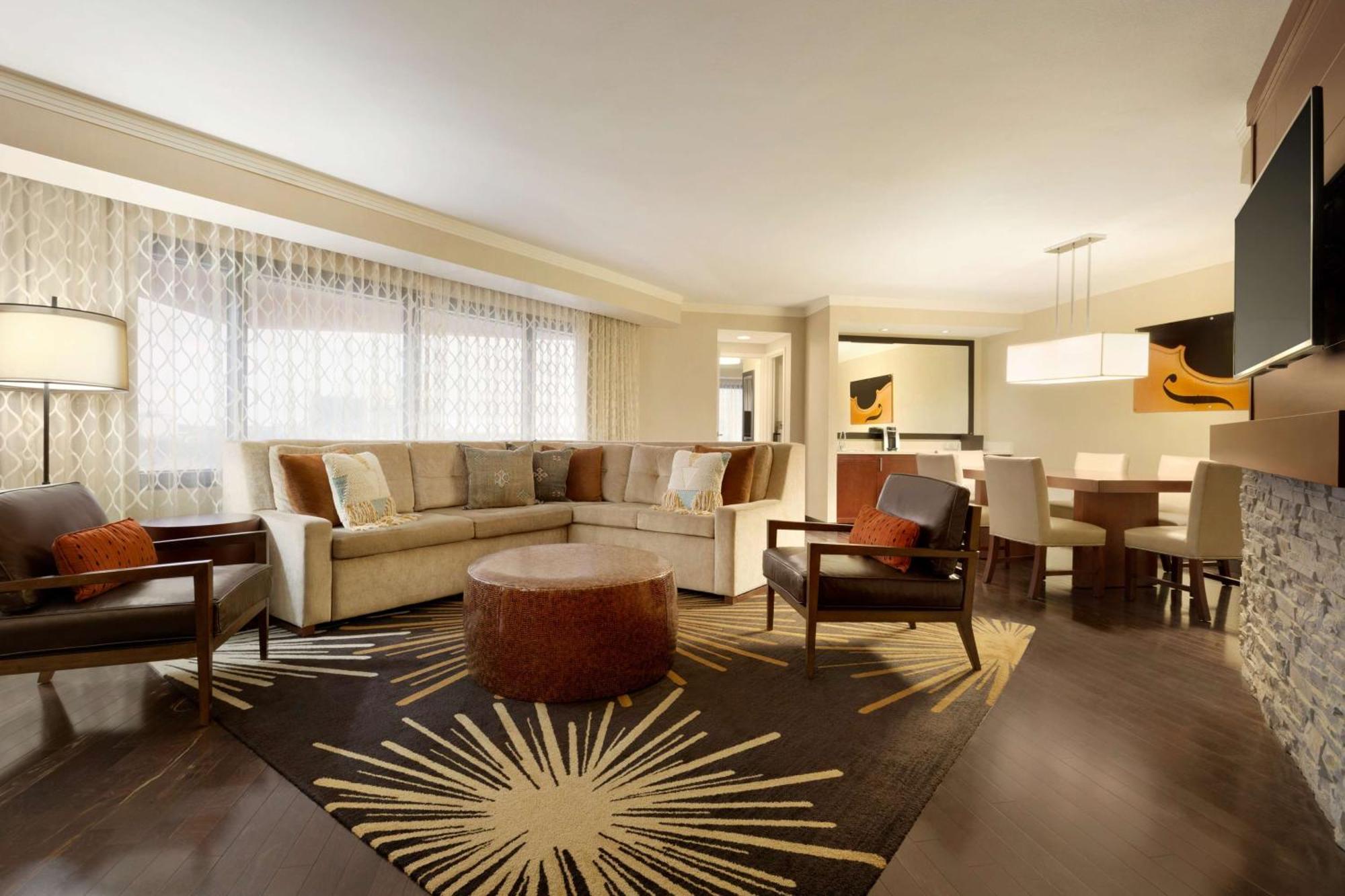 Embassy Suites By Hilton Austin Downtown South Congress Zewnętrze zdjęcie