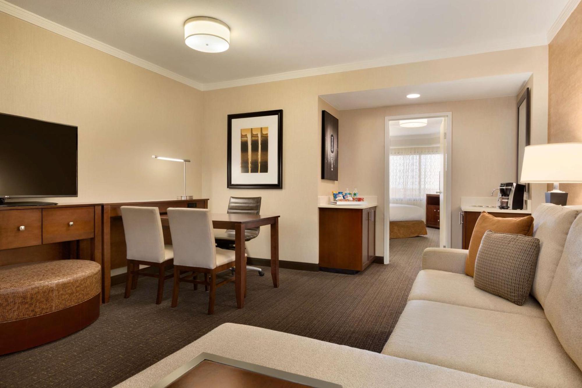 Embassy Suites By Hilton Austin Downtown South Congress Zewnętrze zdjęcie