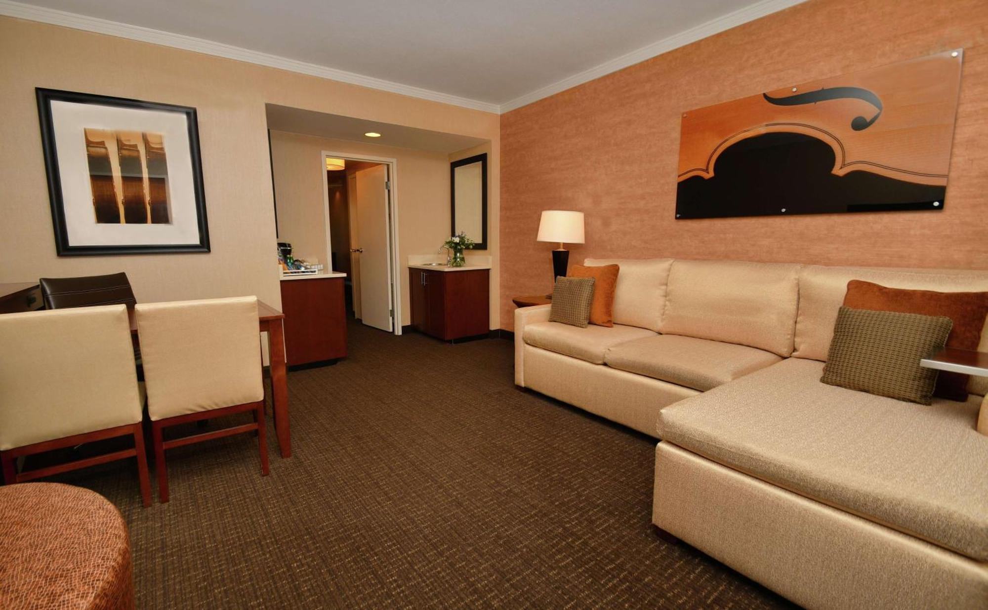 Embassy Suites By Hilton Austin Downtown South Congress Zewnętrze zdjęcie